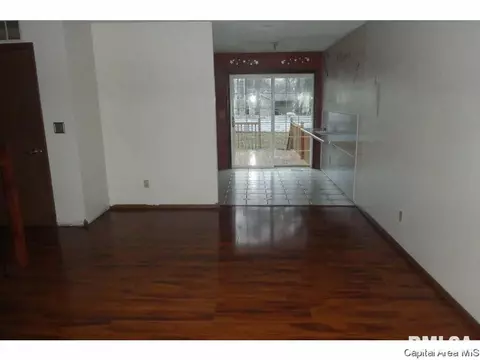 1312 E Capitol Ave, Springfield, IL 62703 photo 9
