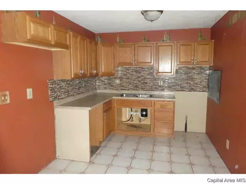 1312 E Capitol Ave, Springfield, IL 62703 photo 10