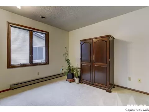 121 Bellerive Rd, Springfield, IL 62704 photo 17