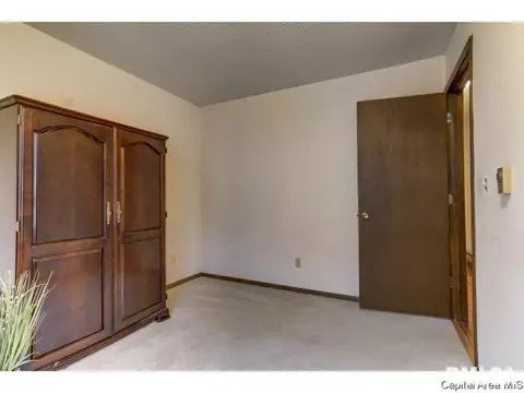 121 Bellerive Rd, Springfield, IL 62704 photo 19