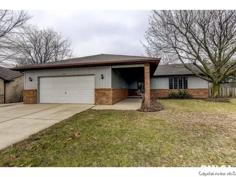 208 Old Tippecanoe Dr, Springfield, IL 62711 photo 3