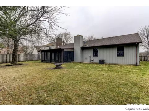 208 Old Tippecanoe Dr, Springfield, IL 62711 photo 35
