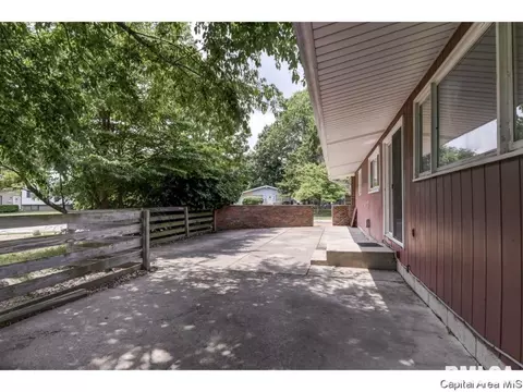 68 Bel Aire Dr, Springfield, IL 62703 photo 30