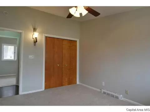 68 Bel Aire Dr, Springfield, IL 62703 photo 20