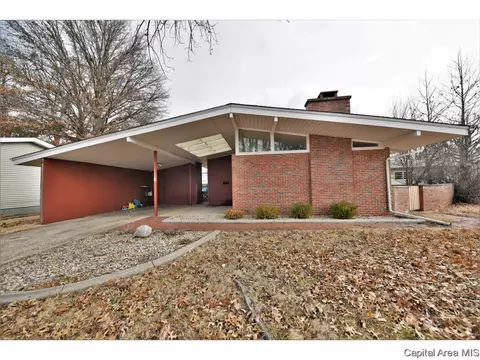 68 Bel Aire Dr, Springfield, IL 62703 photo 1