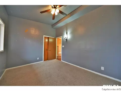 68 Bel Aire Dr, Springfield, IL 62703 photo 15