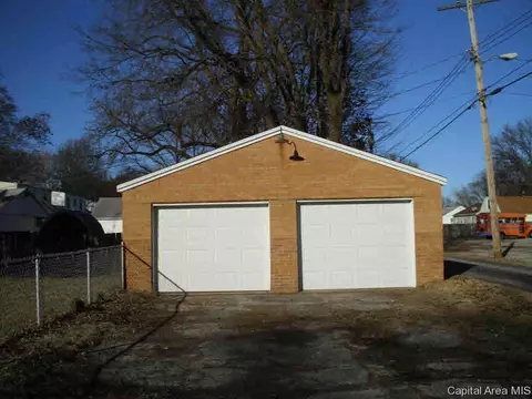 2000 N 20th, Springfield, IL 62702 photo 8