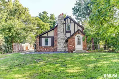 904 E Washington St, Riverton, IL 62561 photo 32