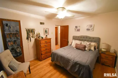 3200 S 5th St, Springfield, IL 62703 photo 7