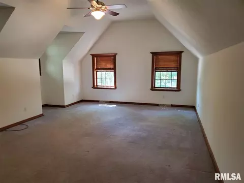 2121 Timberview Dr, Springfield, IL 62702 photo 21
