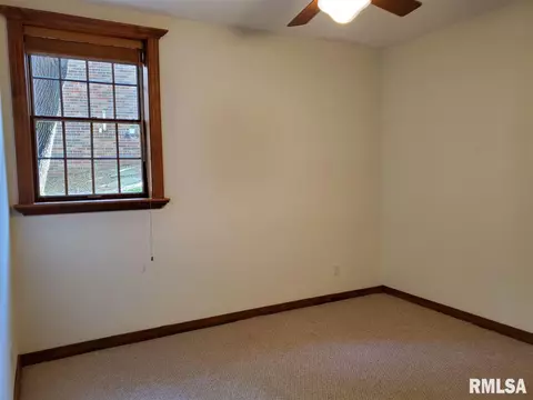 2121 Timberview Dr, Springfield, IL 62702 photo 29