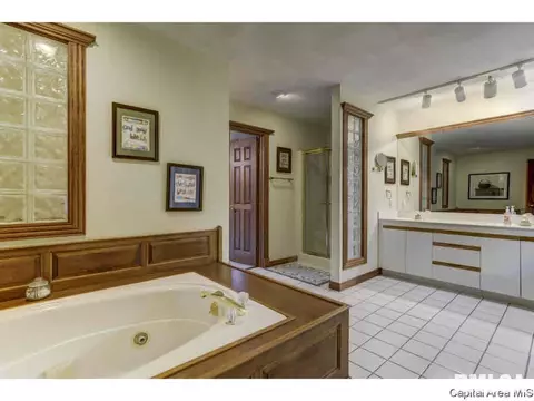 2121 Timberview Dr, Springfield, IL 62702 photo 24