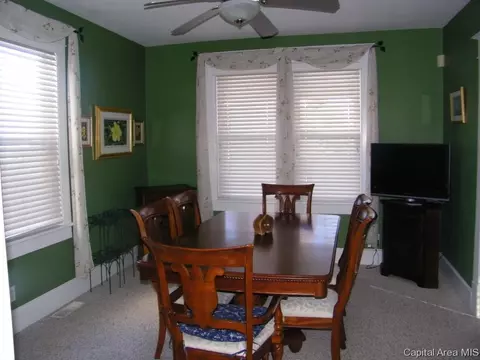 1703 S 1st St, Springfield, IL 62704 photo 9