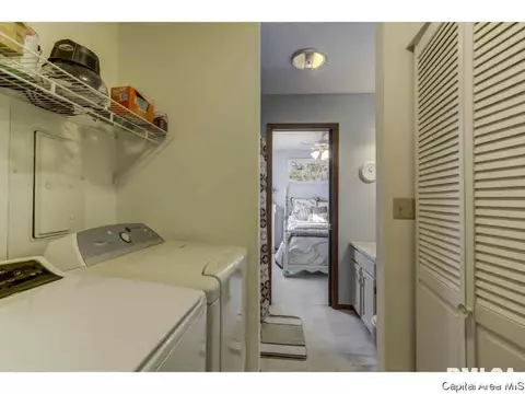 2012 Croydon Dr, Springfield, IL 62703 photo 18
