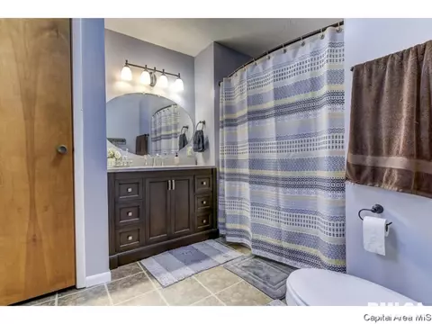 766 Gabbert Rd, Springfield, IL 62707 photo 22