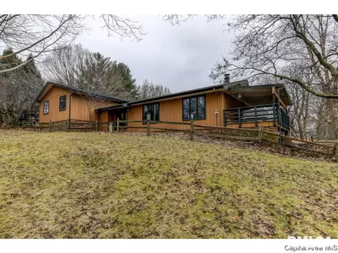 766 Gabbert Rd, Springfield, IL 62707 photo 1