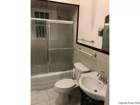 2149 S 6th St, Springfield, IL 62703 photo 5