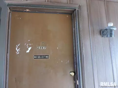 2567 W Monroe St, Springfield, IL 62704 photo 1