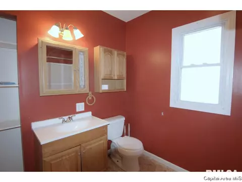 1200 N 14th St, Springfield, IL 62702 photo 8