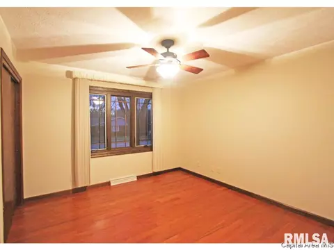 11 Beacon Ridge Dr, Springfield, IL 62711 photo 28