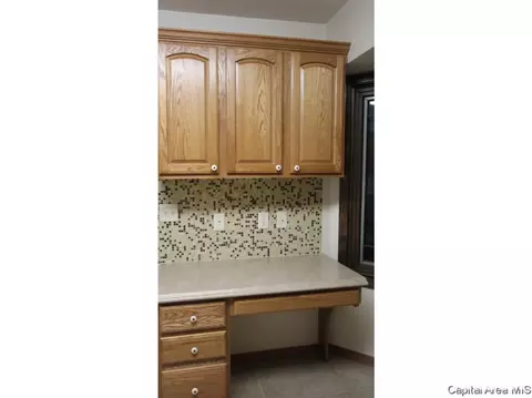 11 Beacon Ridge Dr, Springfield, IL 62711 photo 6