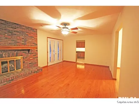 11 Beacon Ridge Dr, Springfield, IL 62711 photo 18
