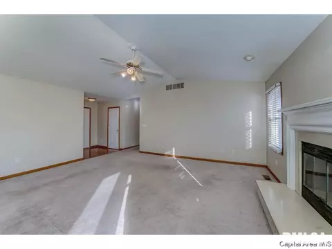 4104 Clearwater Ln, Springfield, IL 62703 photo 9