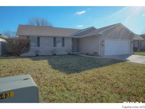 4104 Clearwater Ln, Springfield, IL 62703 photo 2