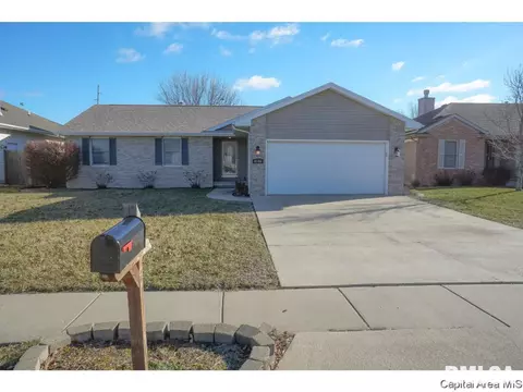 4104 Clearwater Ln, Springfield, IL 62703 photo 1