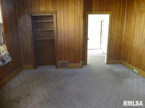 1109 N 15th St, Springfield, IL 62703 photo 9