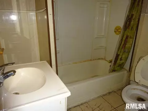 1535 Matheny Ave, Springfield, IL 62702 photo 11