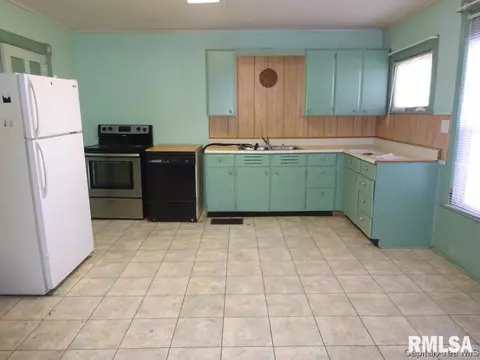 1535 Matheny Ave, Springfield, IL 62702 photo 8