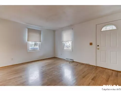 2253 E Keys St, Springfield, IL 62702 photo 15