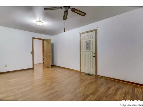 2253 E Keys St, Springfield, IL 62702 photo 17