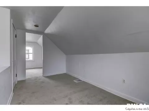 2253 E Keys St, Springfield, IL 62702 photo 21