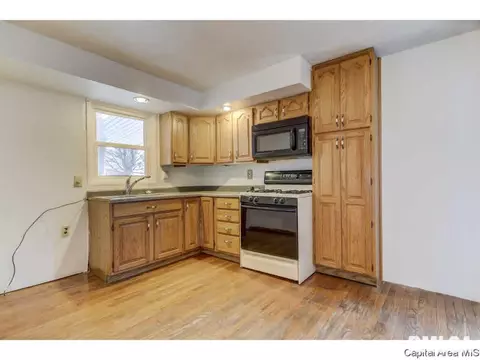 2253 E Keys St, Springfield, IL 62702 photo 7