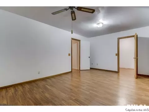2253 E Keys St, Springfield, IL 62702 photo 12