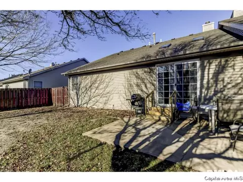 4114 Gissing Dr, Springfield, IL 62711 photo 2