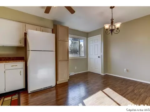 3028 Somerton, Springfield, IL 62702 photo 5