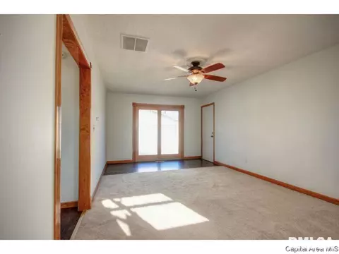 3013 Selkirk, Springfield, IL 62702 photo 20