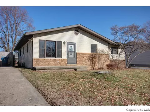 3013 Selkirk, Springfield, IL 62702 photo 3