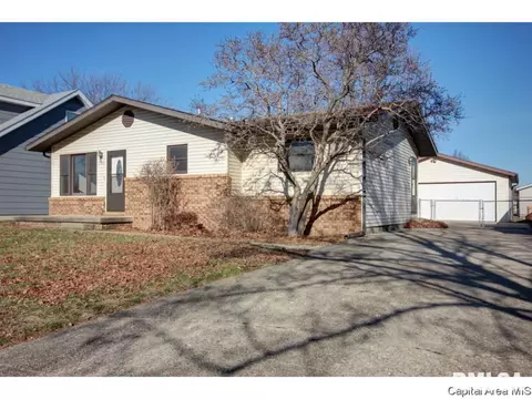 3013 Selkirk, Springfield, IL 62702 photo 2
