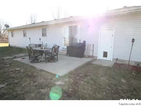 13080 Hickory Hills Rd, Athens, IL 62613 photo 7