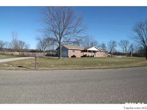 13080 Hickory Hills Rd, Athens, IL 62613 photo 3