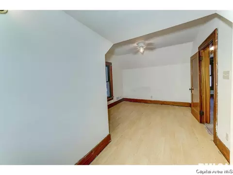 1220 N 2nd St, Springfield, IL 62702 photo 19