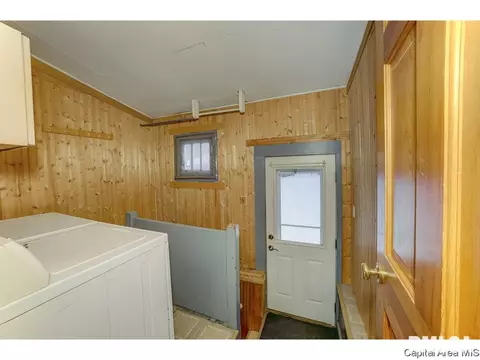 1220 N 2nd St, Springfield, IL 62702 photo 14