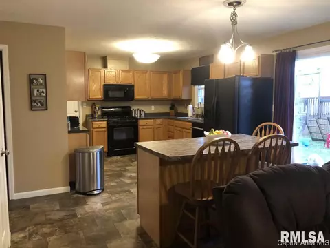 3809 Cranleigh Blvd, Springfield, IL 62712 photo 5