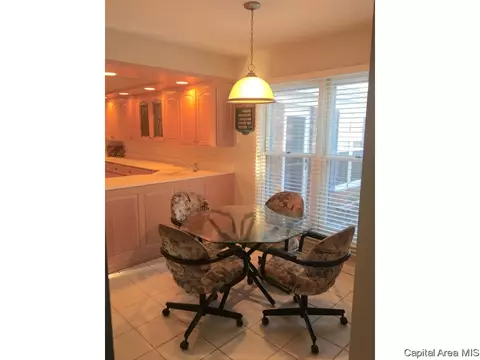 21 Columbine Ln, Springfield, IL 62712 photo 13