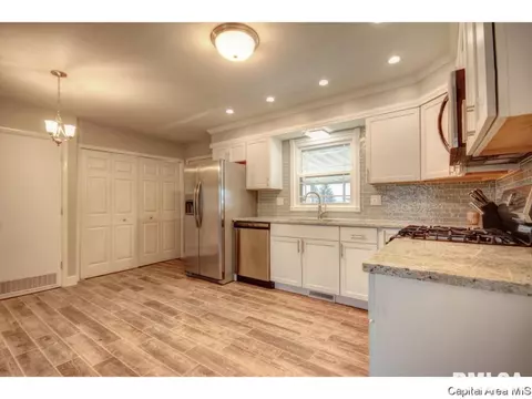 57 Lakewind, Springfield, IL 62703 photo 9