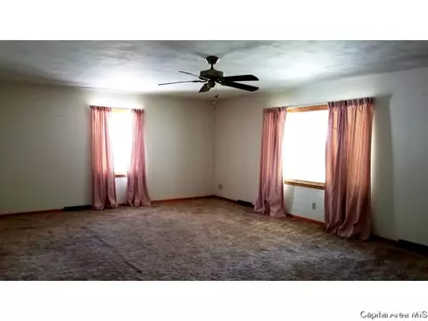 2120 Dunwich, Springfield, IL 62702 photo 3
